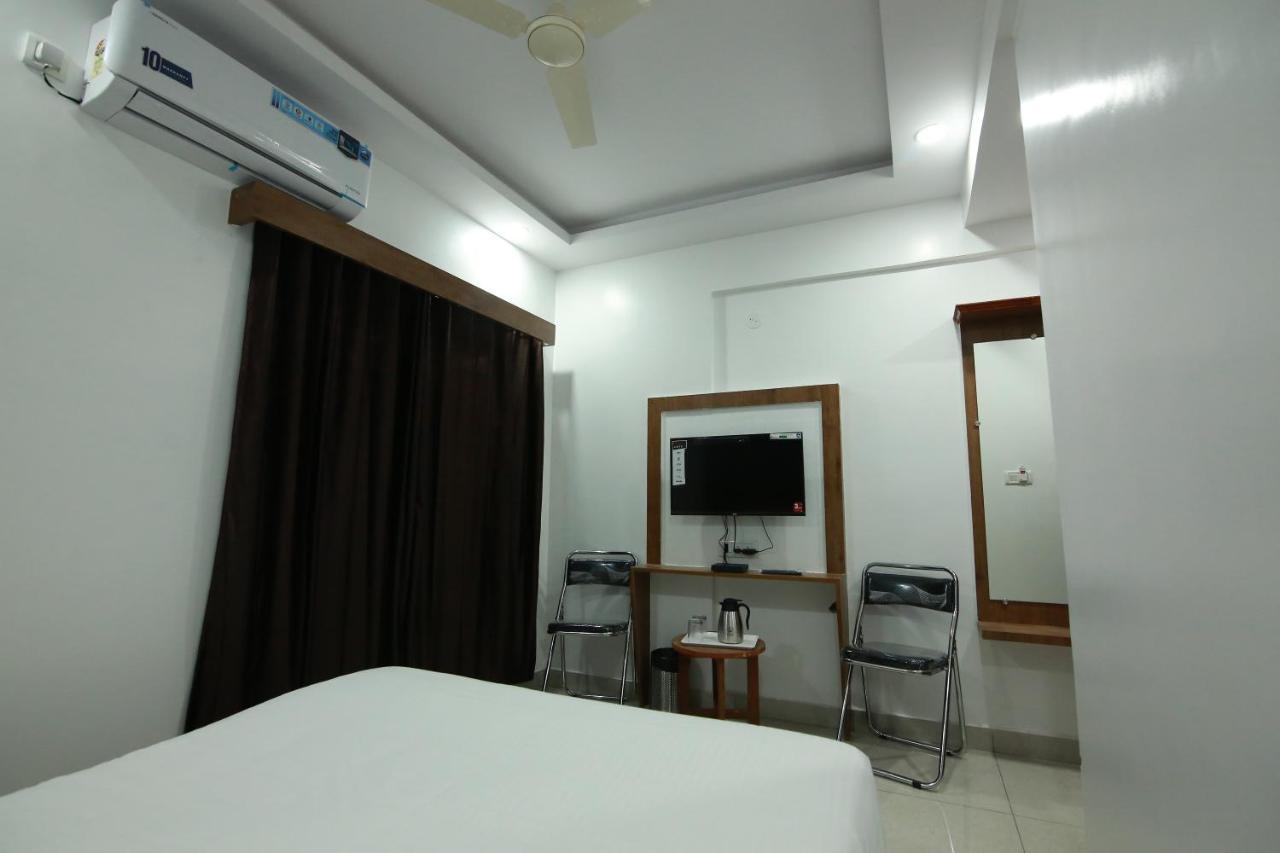 Hotel Bg Inn Bangalore Exterior photo